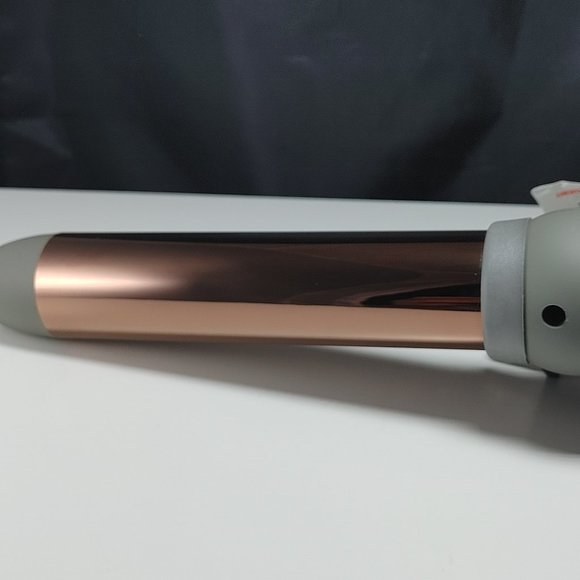 Complex Culture Titanium Curling Wand 1.25" Barrel For Relaxed Beach Waves - Picture 3 of 5